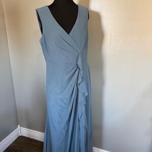 Azazie Mother of the Bride formal dress size 12 with 2 covers